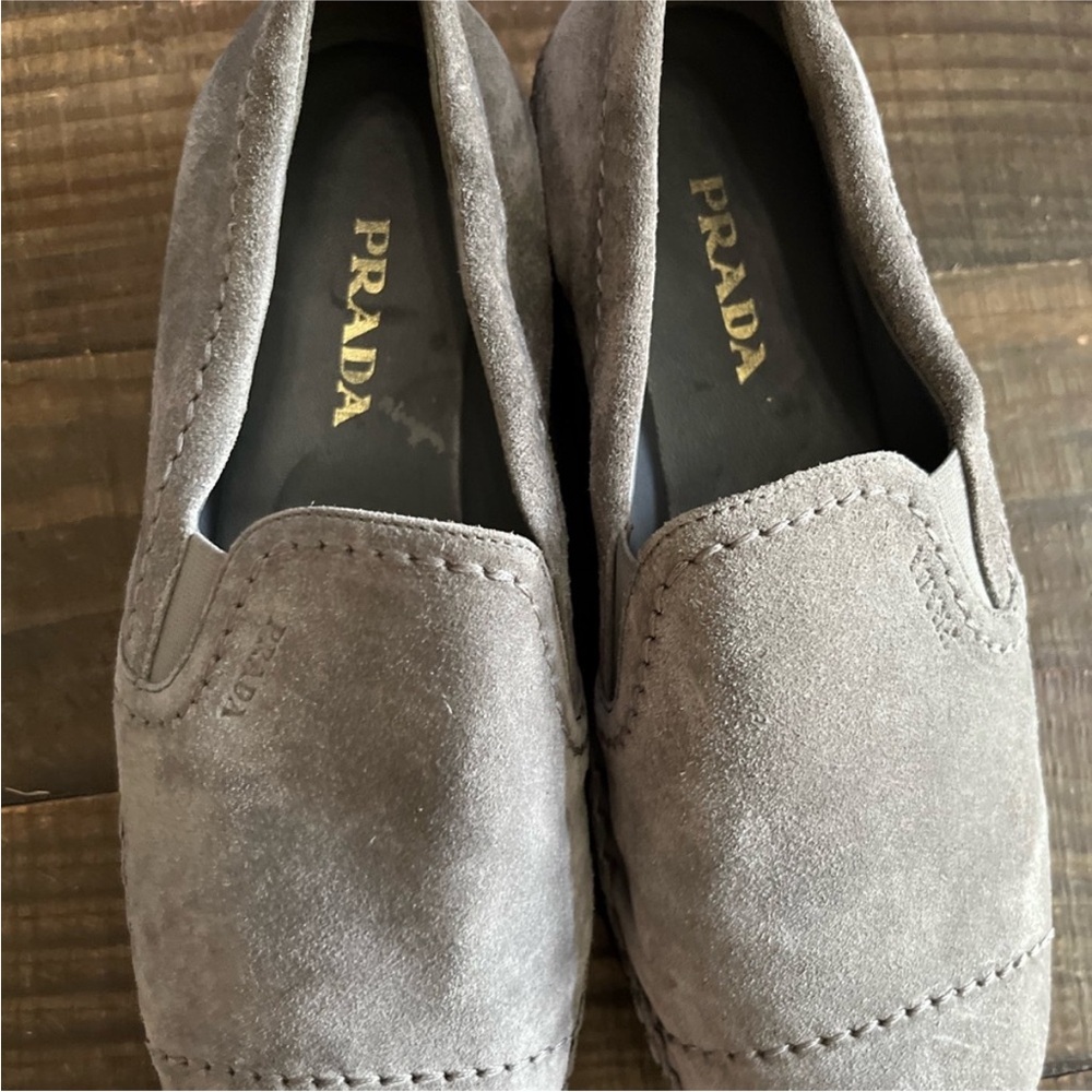 Prada grey suede espadrilles.  Size 39.5.  Size 9. In good condition!! - Picture 3 of 6